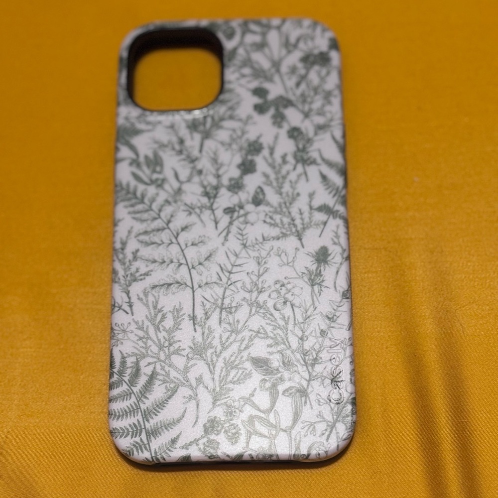 Botanical Design Phone Case - White and Green for iPhone 15 Plus